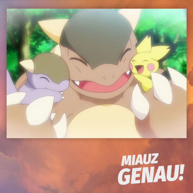 Anime-Szene aus Pokémon Reisen mit einem glücklichen Kangama, das sein eigenes Junges und ein fröhlich lachendes Pichu in den Armen hält. Die warme Farbgebung und die weiche Beleuchtung verleihen der Szene eine herzliche und emotionale Atmosphäre. Das Logo des Pokémon-Podcasts Miauz Genau! ist in der Ecke zu sehen.