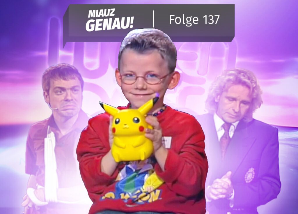 Benedict Bier hält ein Pikachu in der Hand. Im Hintergrund Thomas Gottschalk und Michael Mittermayer. Dahinter das "Wetten, dass..." Logo. Dieser Podcast behandlet die Pokémon Wette bei "Wetten, dass..."